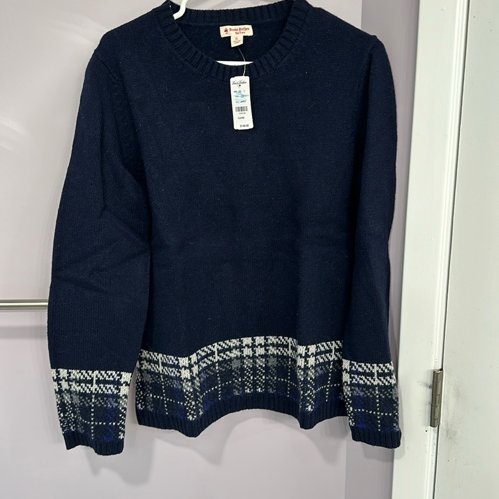 NWT Brooks Brothers wool sweater size xl navy with houndstooth border